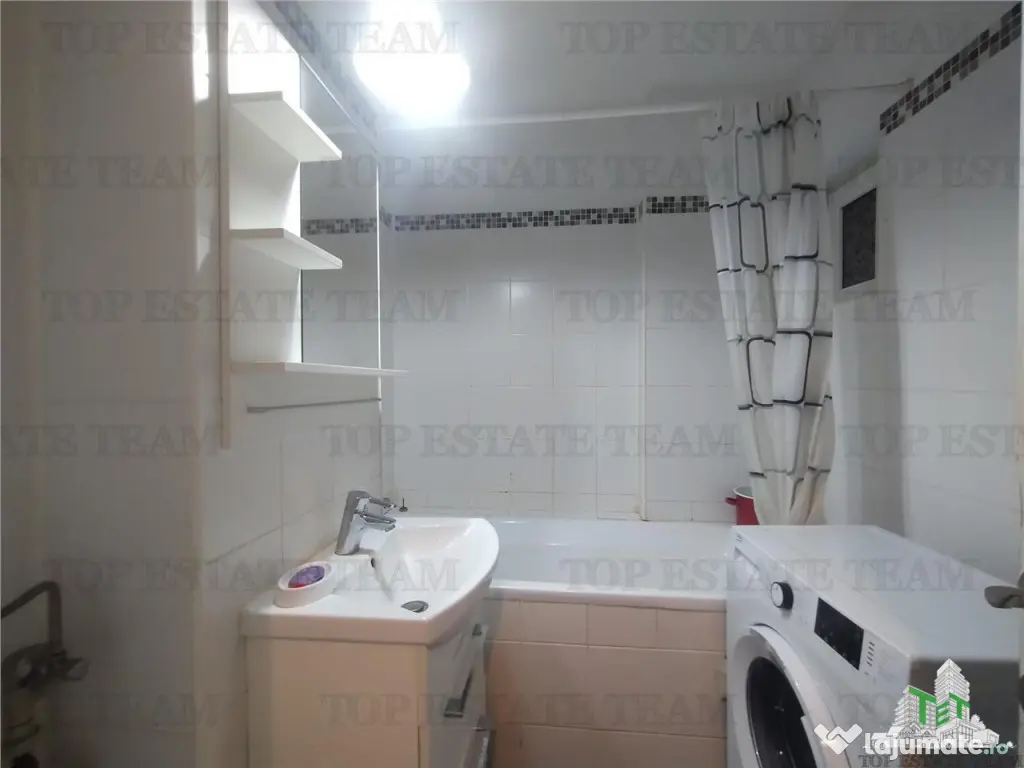 Apartament 3 camere decomandate, zona ideala langa parc si m