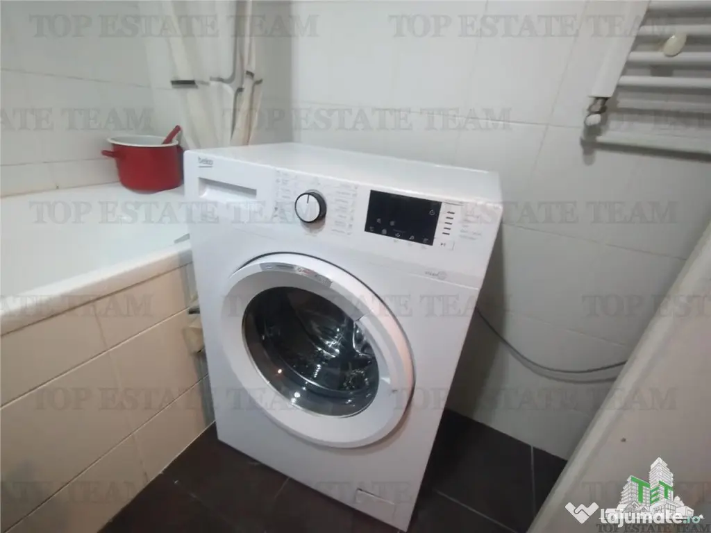 Apartament 3 camere decomandate, zona ideala langa parc si m