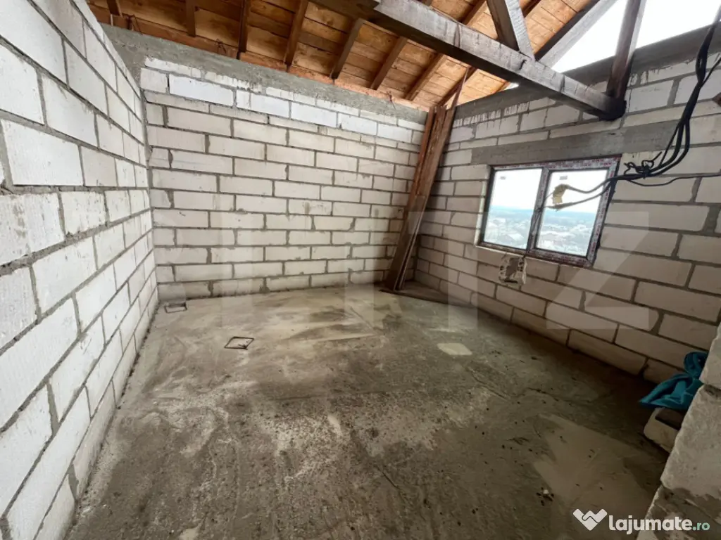 Casă la roșu P+E, 90 mp, teren 500 mp, localitate Decinden