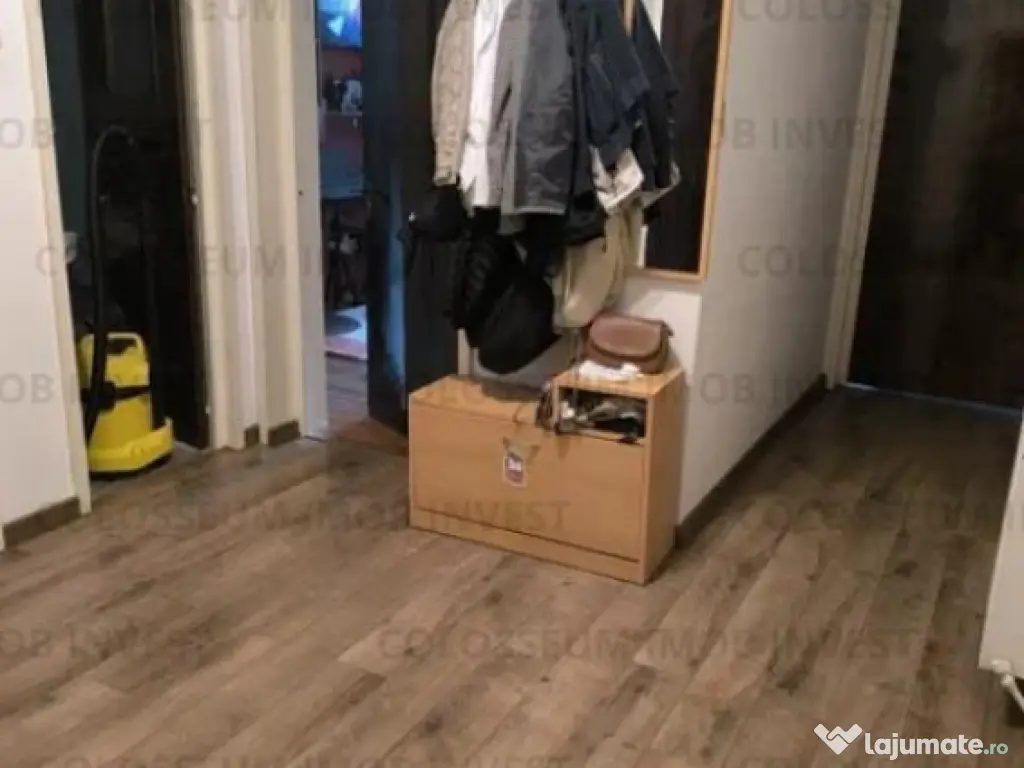 Apartament 3 camere, decomandat - zona Racadau