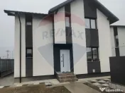 Casă finalizata Golesti 