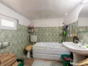 Casă Ștefănești – 1 km de Primărie | Curte mare, zon? 