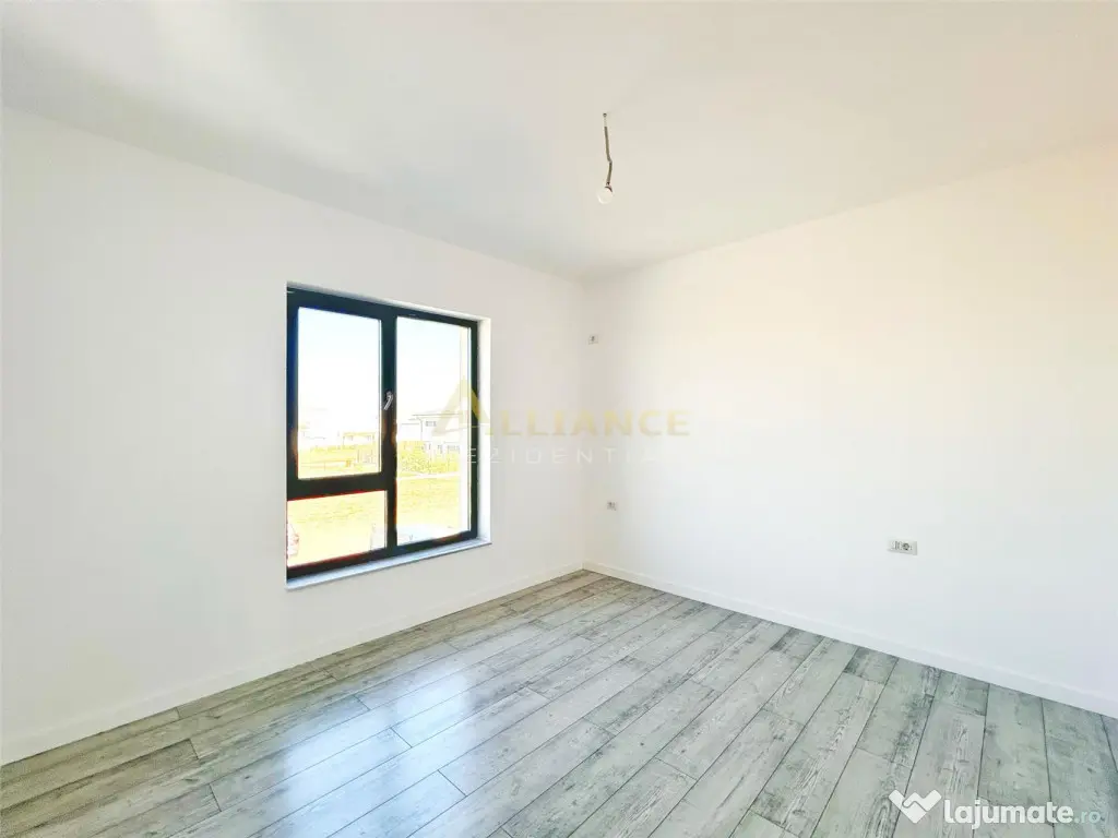 Vila Extravaganta | P 1E | 4 camere | Teren 350mp