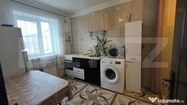 Garsoniera de inchiriat, 25mp, etaj 1, zona Burdujeni Gara.