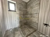 4 camere 3 bai teren 380 m2 Zona linistit 
