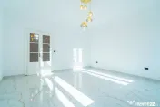 Apartament 2 camere parter înalt, amenajat complet. 