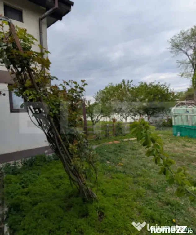 Casă P+M solidă, cu teren generos, 179 mp, zona Exterior S - Racari (Dambovita)