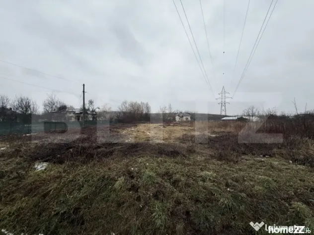 Teren intravilan, 1.049 mp, zona Priseaca - Targoviste (Dambovita)