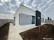 Complex Rezidential - Casa individuala - 4 camere 2 bai - te 