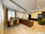 Casa P+M cu teren 162 mp - situata pe malul lacului Fundeni
