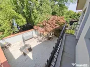 Casa P+M cu teren 162 mp - situata pe malul lacului Fundeni