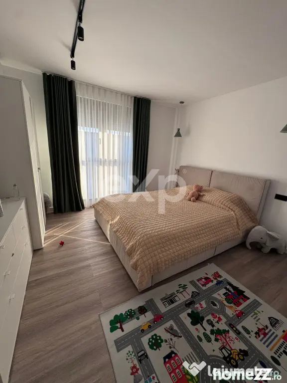 Casă modernă 4 camere – Calea Campulung, Pitești
