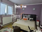 Casa cu etaj si mansarda, 7.200 mp teren, in comuna Probota 