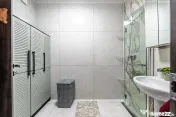 Apartament ultracentral în bloc nou, 2 camere cu terasa ... 