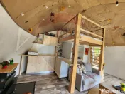 LOCATIE DEOSEBITA - Miron Costin 