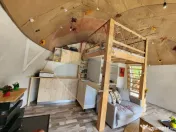 LOCATIE DEOSEBITA - Miron Costin 