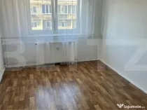 Cameră de cămin de vânzare - zonă Tractorul - mutare ime