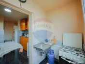 Apartament cu 3 camere de vânzare, în zona Dragoș Vodă 