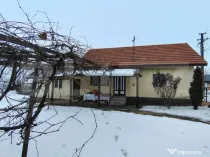 Casă individuală 82 mp utili, teren 693 mp, în Jucu de Su