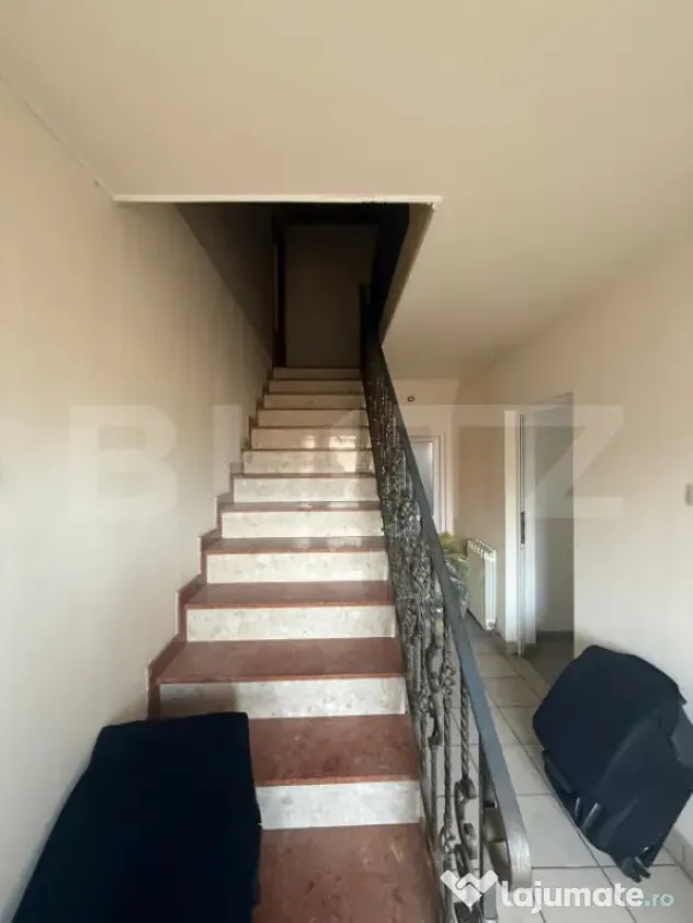Casa spatioasa de inchiriat, 259 mp, zona Bereasca