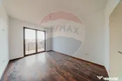 Vilă cu 5 camere de inchiriat in Vladimirescu 