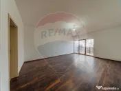 Vilă de Lux 358 mp – Ideal Rezidențial sau Sediu Firm... 