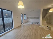 Vila 4 camere la 15 minute de metrou Raul Doamnei