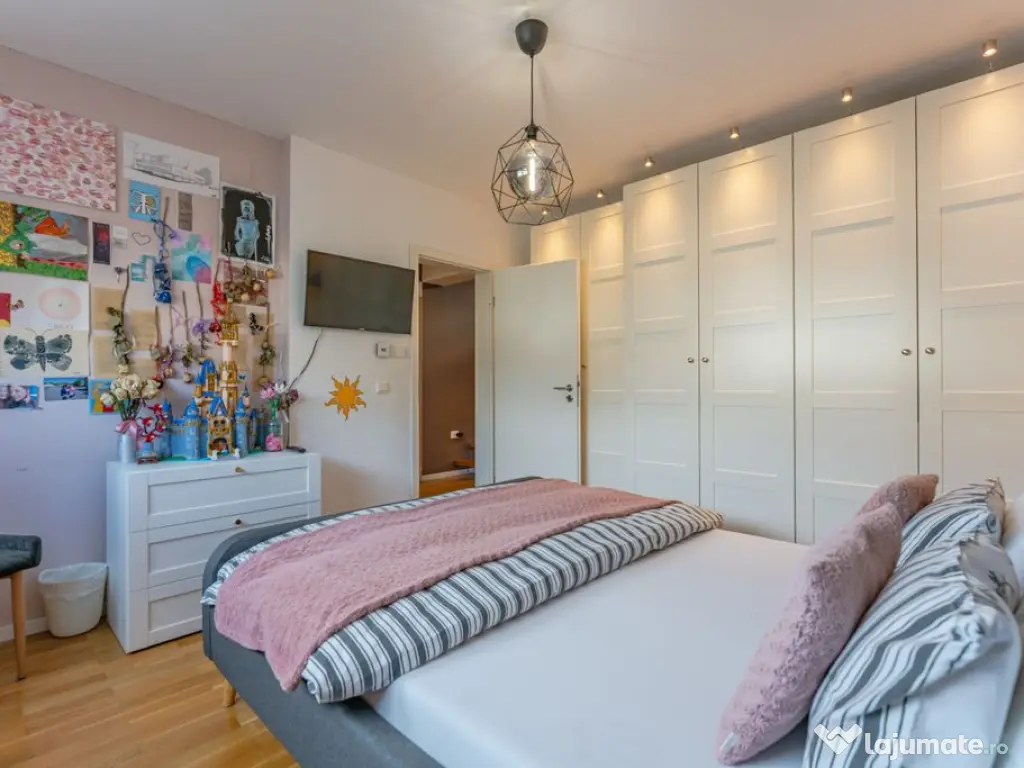 Casa mobilata utilata cartier Izvor Tarlungeni Brasov