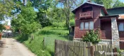 Casa gospodarului, bine întreținută, cu teren generos – Comarnic