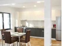 Apartament la casa, 2 camere, LUX, 60mp, curte 40mp, 4 min