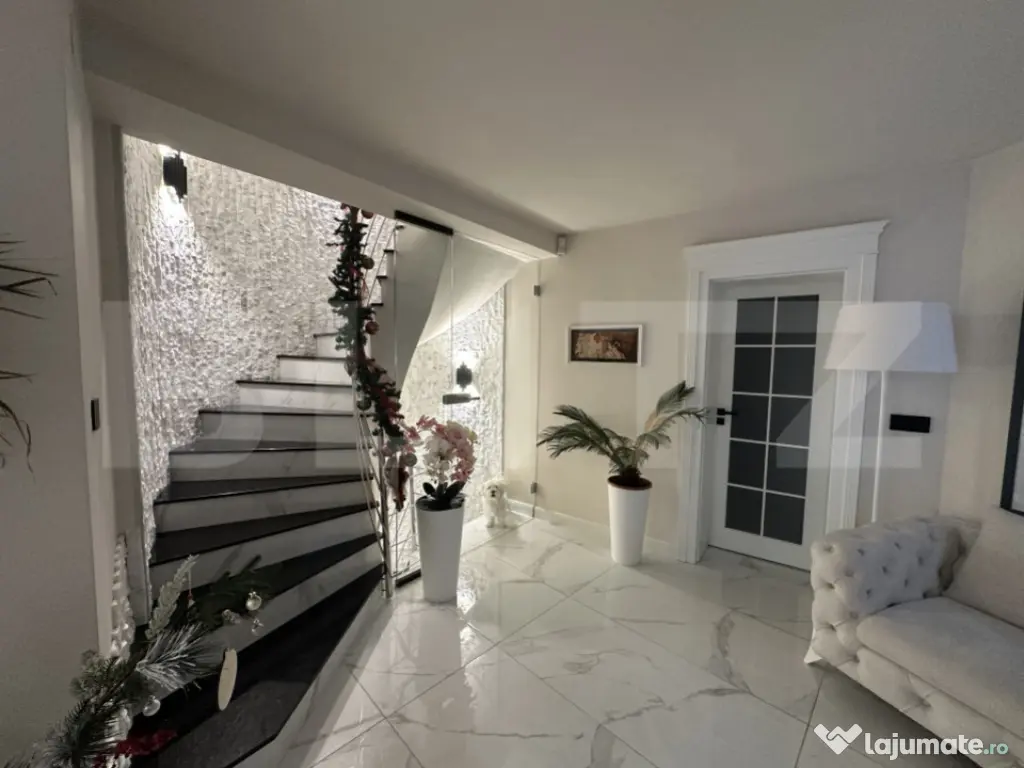 Casă de vânzare, 298 mp, zona Titulescu