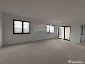 Casă / Vilă cu 4 camere de vânzare 