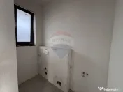 Casă / Vilă cu 4 camere de vânzare 