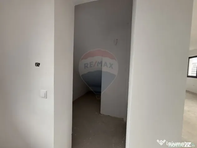 Casă / Vilă cu 4 camere de vânzare