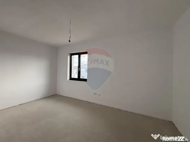 Casă / Vilă cu 4 camere de vânzare