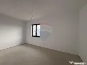 Casă / Vilă cu 4 camere de vânzare 