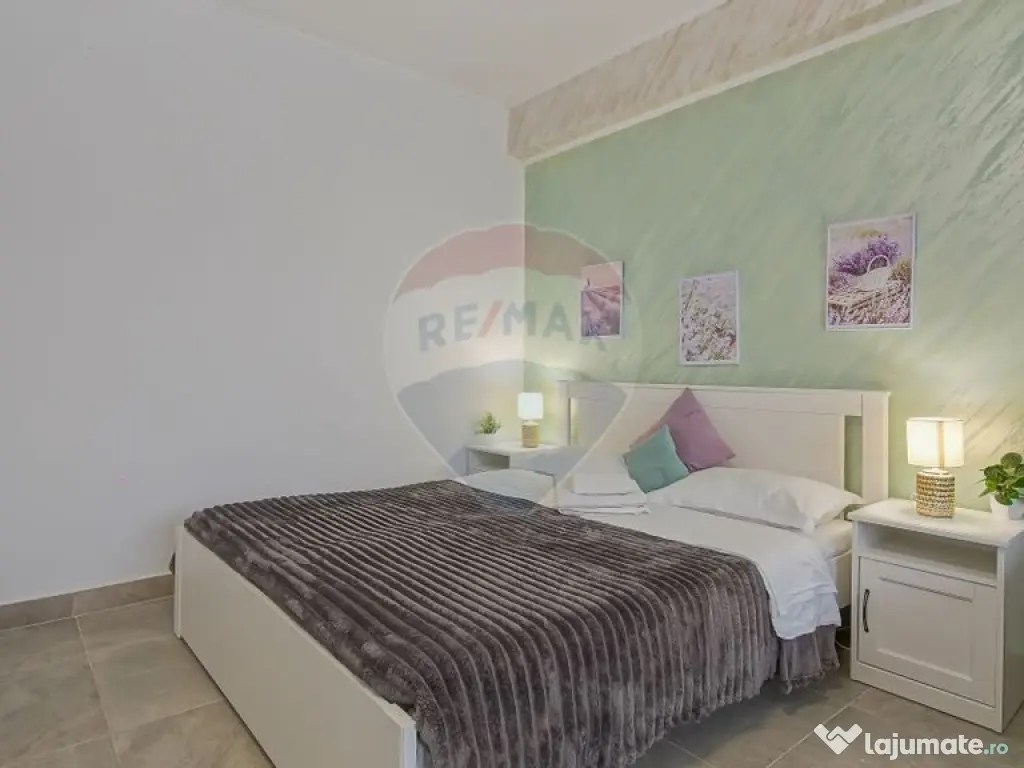 Vila cu 9 dormitoare şi 7 băi în Stupini, Brașov