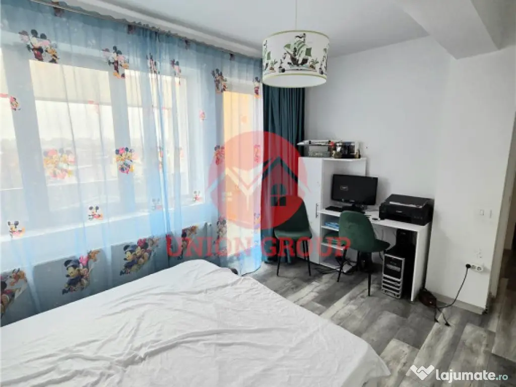 Apartament 3 Camere, Decomandat, Palazu Mare