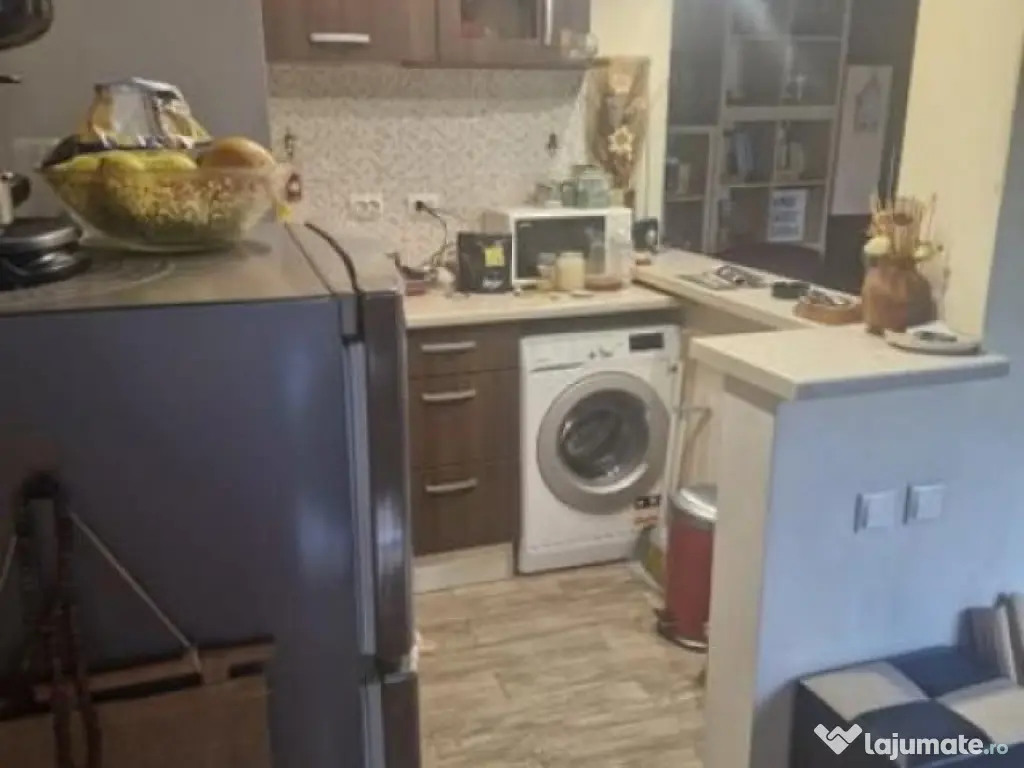 Apartament 3 camere in vila + terasa 40 mp, zona Sebastian/1