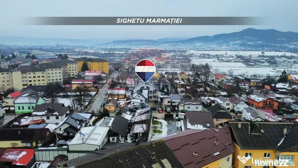 Casă / Vilă cu 10 camere de vânzare în SIGHETUL MARMA... - Sighetu Marmatiei (Maramures)