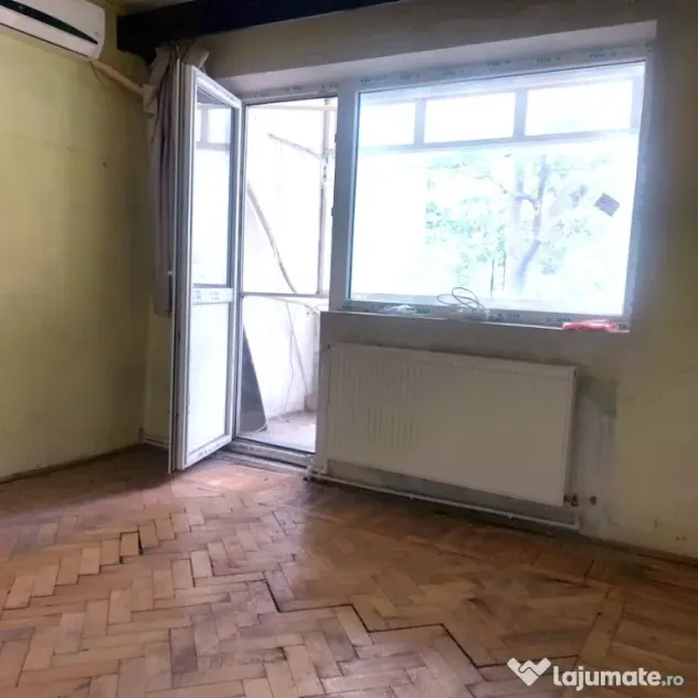 Apartament 3 camere – Ultracentral Focșani