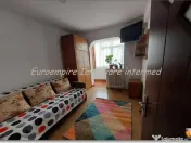 Apartament 3 camere zona Casa de Cultura 