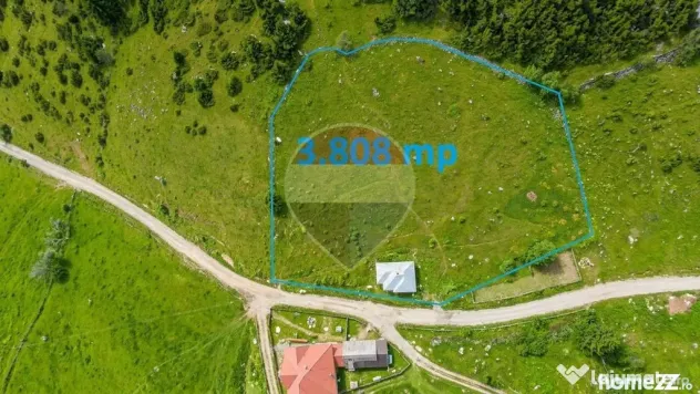 Teren 3808mp+Casă Fundata, Brașov - Cheile Grădiștei - Drum asfaltat - Fundata (Brasov)