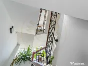 Clădire modernă, versatilă, cu terasă panoramică – lo 