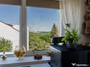 Clădire modernă, versatilă, cu terasă panoramică – lo 