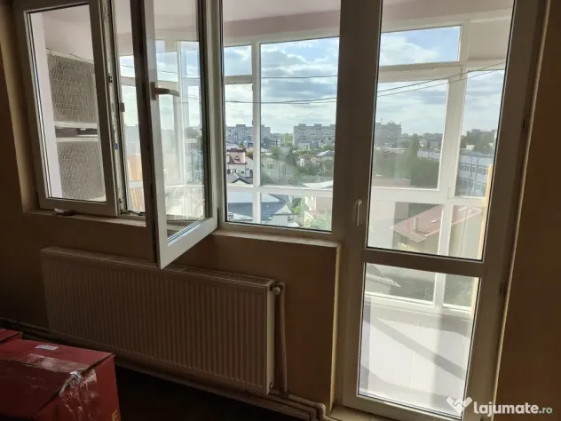 Apartament 3 camere, centrala termica, Bdul.Alexandru Obregea.Berceni.