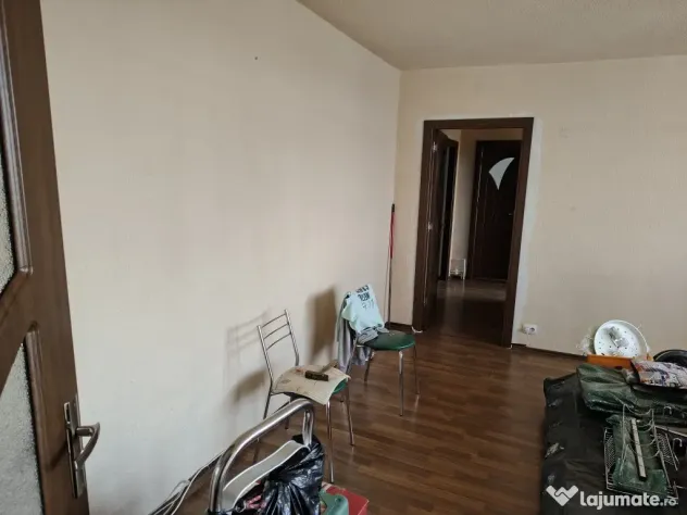 Apartament 3 camere, centrala termica, Bdul.Alexandru Obregea.Berceni.