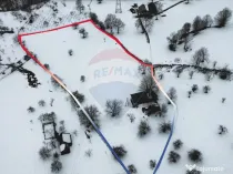 Teren 826mp in CAVNIC zona Pietrele Soimului cu o priveli...