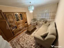 Apartament 3 camere decomandat, 70 mp, zona Cetate