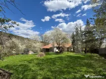 Casă rustică cu livadă în Zălan, com. Bodoc, jud. Covas